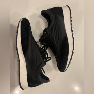 Good Man Brand Black Runner